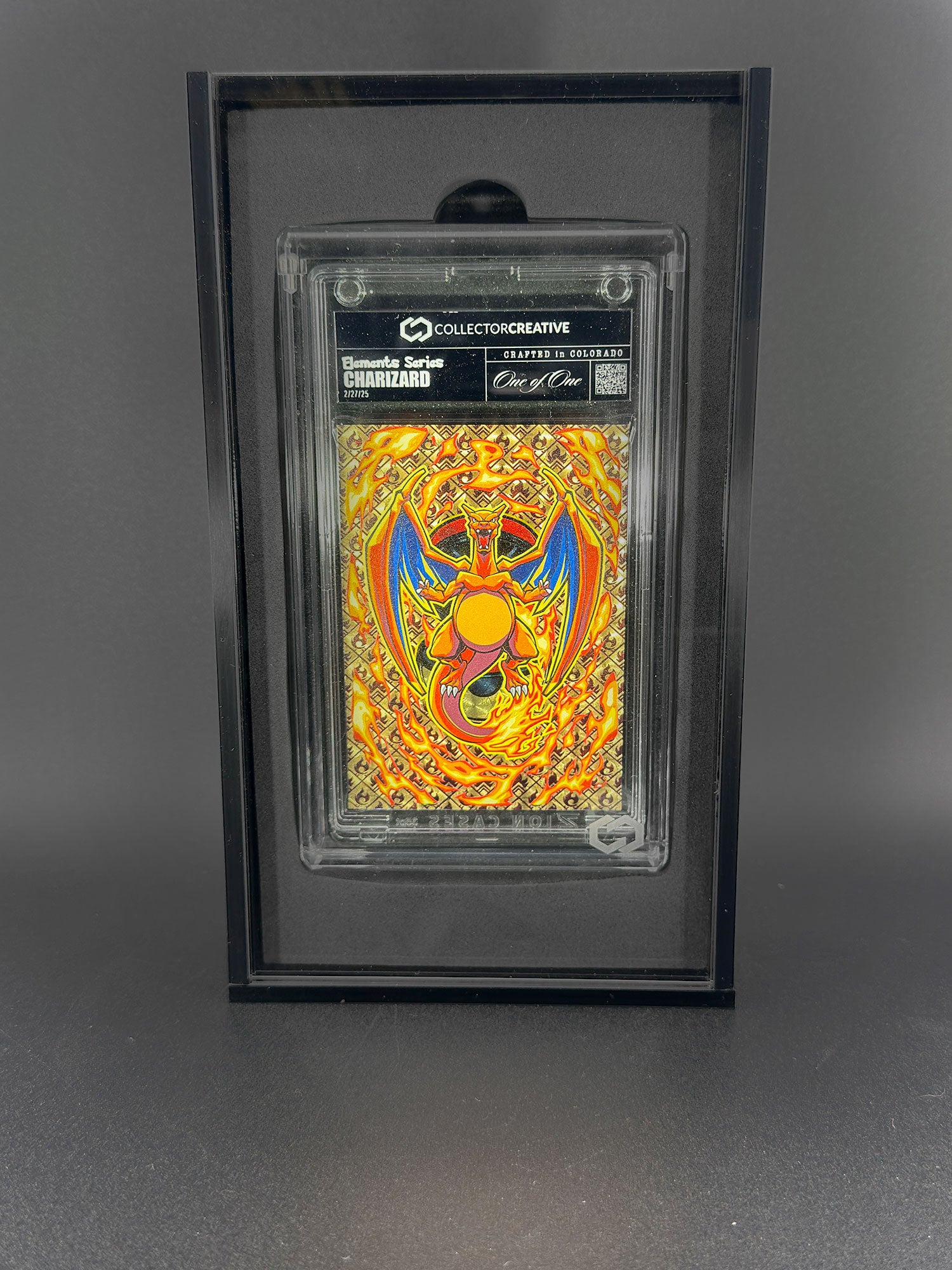 Elements: Charizard (Gold Rarefoil)